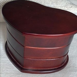 Heart-shaped Jewelry Box